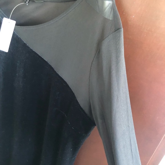 Reitmans NWT women’s black Velvet and mesh mini dress size XL - Picture 3 of 7